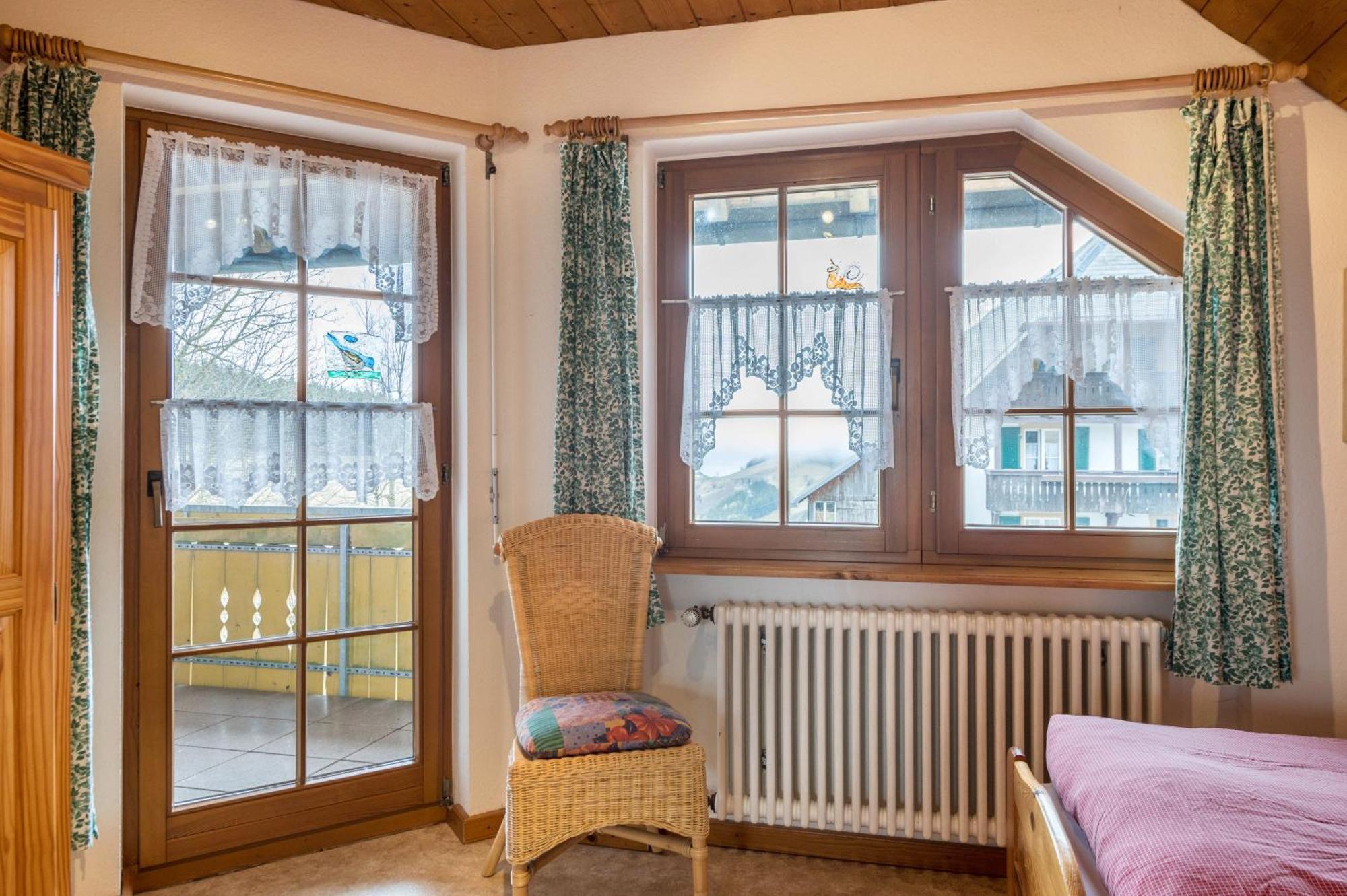 Mittlerer Itzenwaldhof - Heimkehr Apartment Muenstertal Bagian luar foto